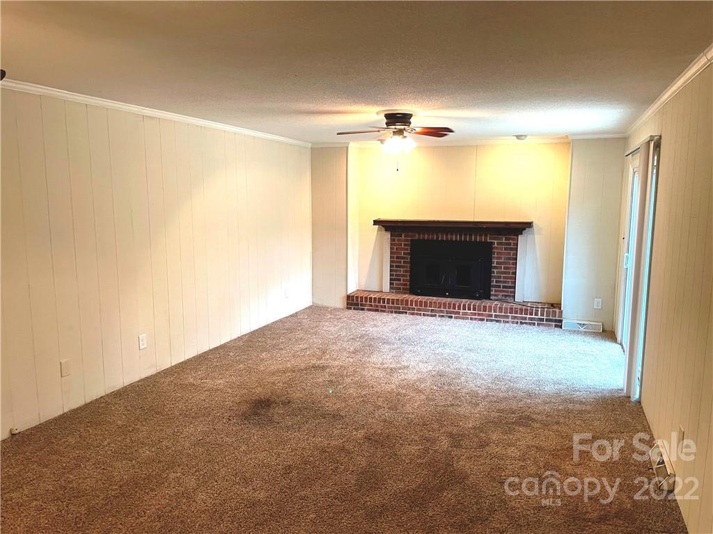 1598 Bloomfield Road Rock Hill, SC 29732 - Photo 2 of 30 Gallery Image 2