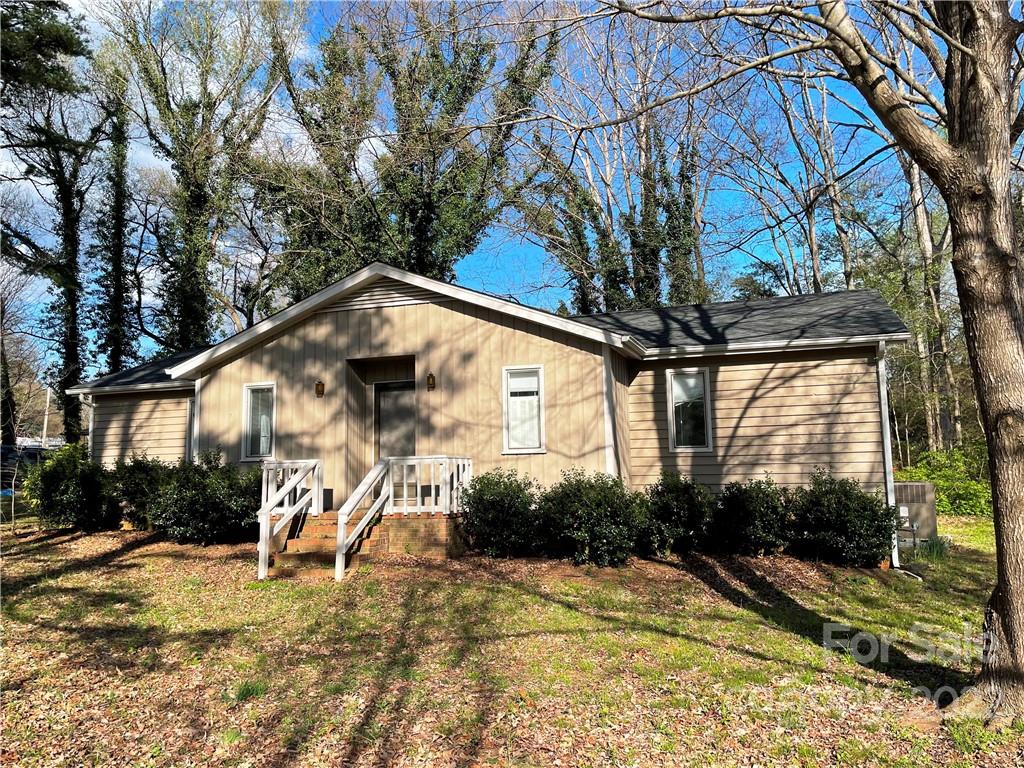 1598 Bloomfield Road Rock Hill, SC 29732 - Photo 24 of 30 Gallery Image 24