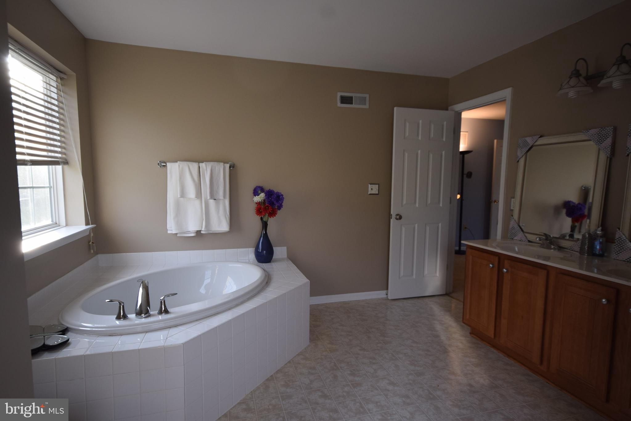 133 Quiet Road Sicklerville, NJ 08081 - Photo 21 of 29