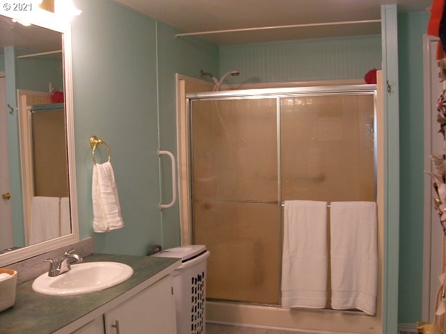 67898 Meissner Road Deer Island, OR 97054 - Photo 15 of 25 Gallery Image 15