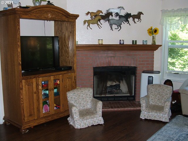 67898 Meissner Road Deer Island, OR 97054 - Photo 10 of 25 Gallery Image 10