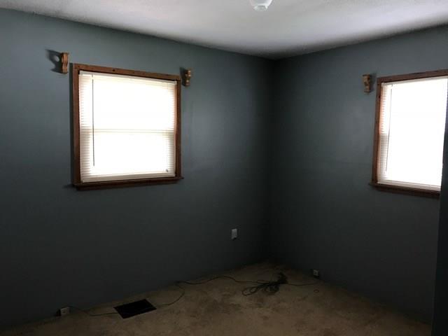 29 Walnut Street Beaver, PA 15009 - Photo 7 of 10 2nd bedroom, freshly painted