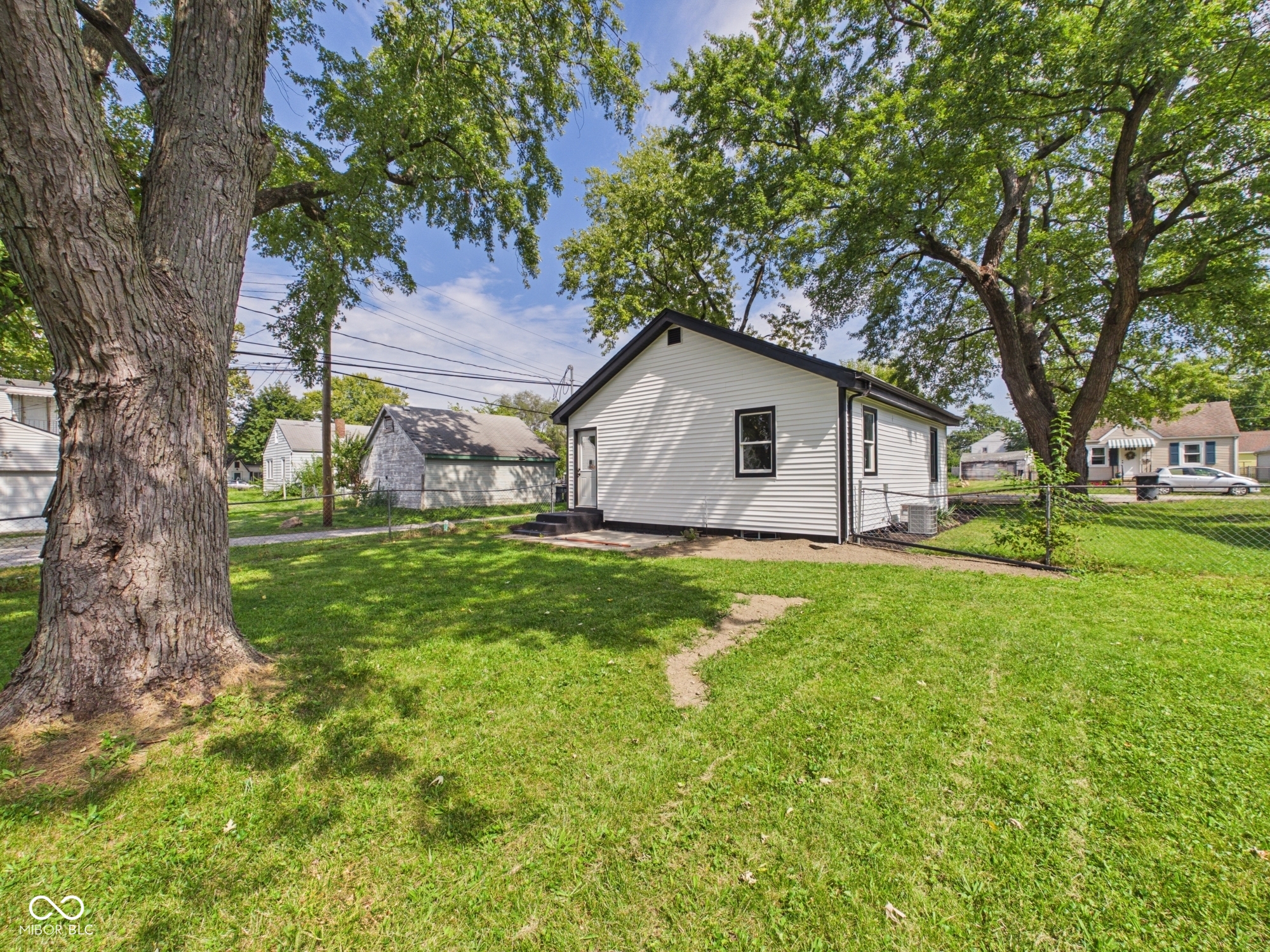 3811 Delaware Street Anderson, IN 46013 - Photo 5 of 25 Gallery Image 5