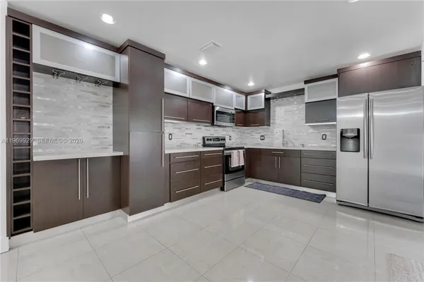$3,400 | 9646 Southwest 151st Avenue, Unit 1, Miami, FL 33196