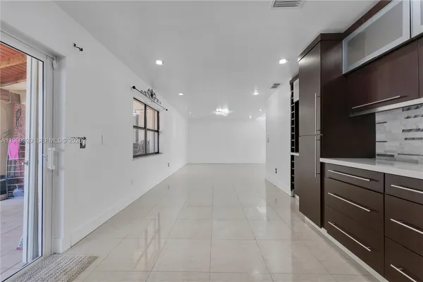 $3,400 | 9646 Southwest 151st Avenue, Unit 1, Miami, FL 33196