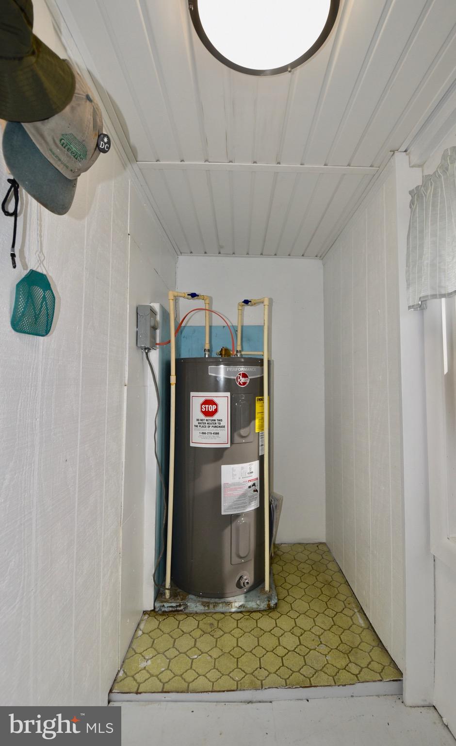 211 Choptank Avenue Cambridge, MD 21613 - Photo 42 of 57 a view of a storage & utility room