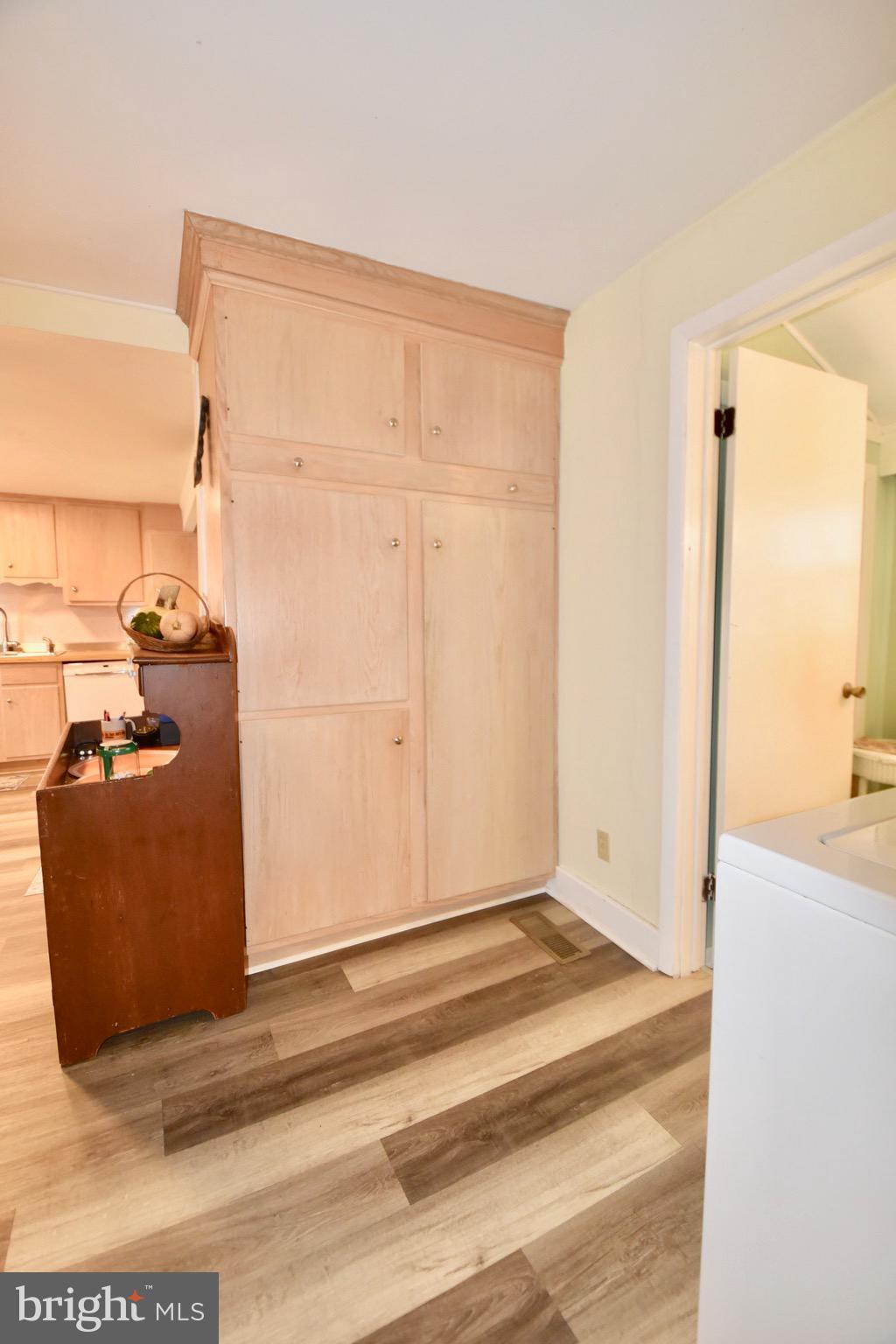 211 Choptank Avenue Cambridge, MD 21613 - Photo 10 of 57 a view of a room