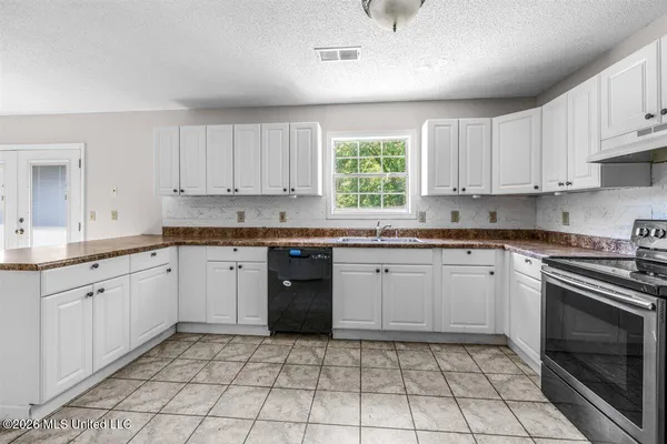 $230,000 | 11319 Wren Drive, Hernando, MS 38632