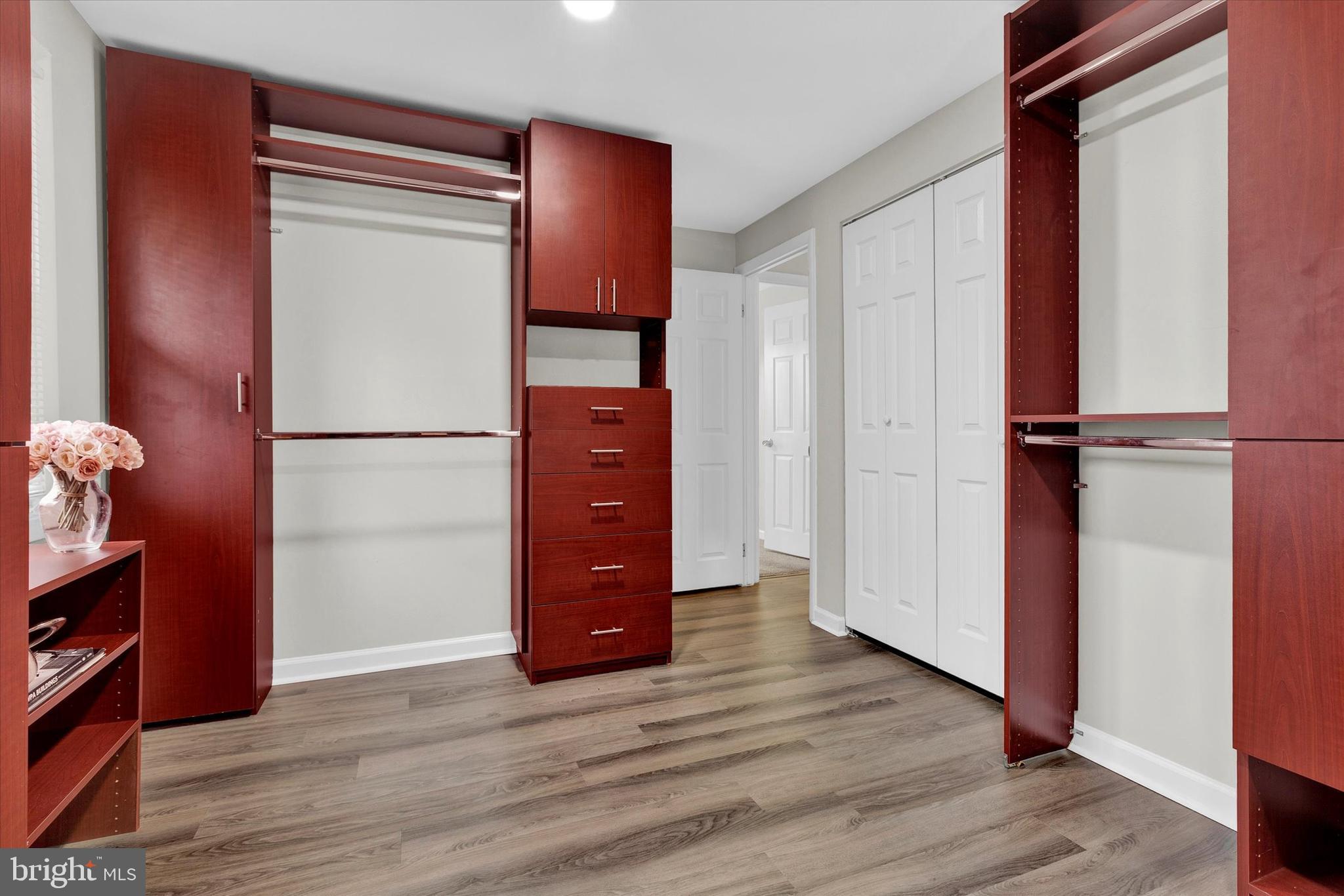 5017 Nicholas Road Waldorf, MD 20601 - Photo 14 of 26 Custom Closet