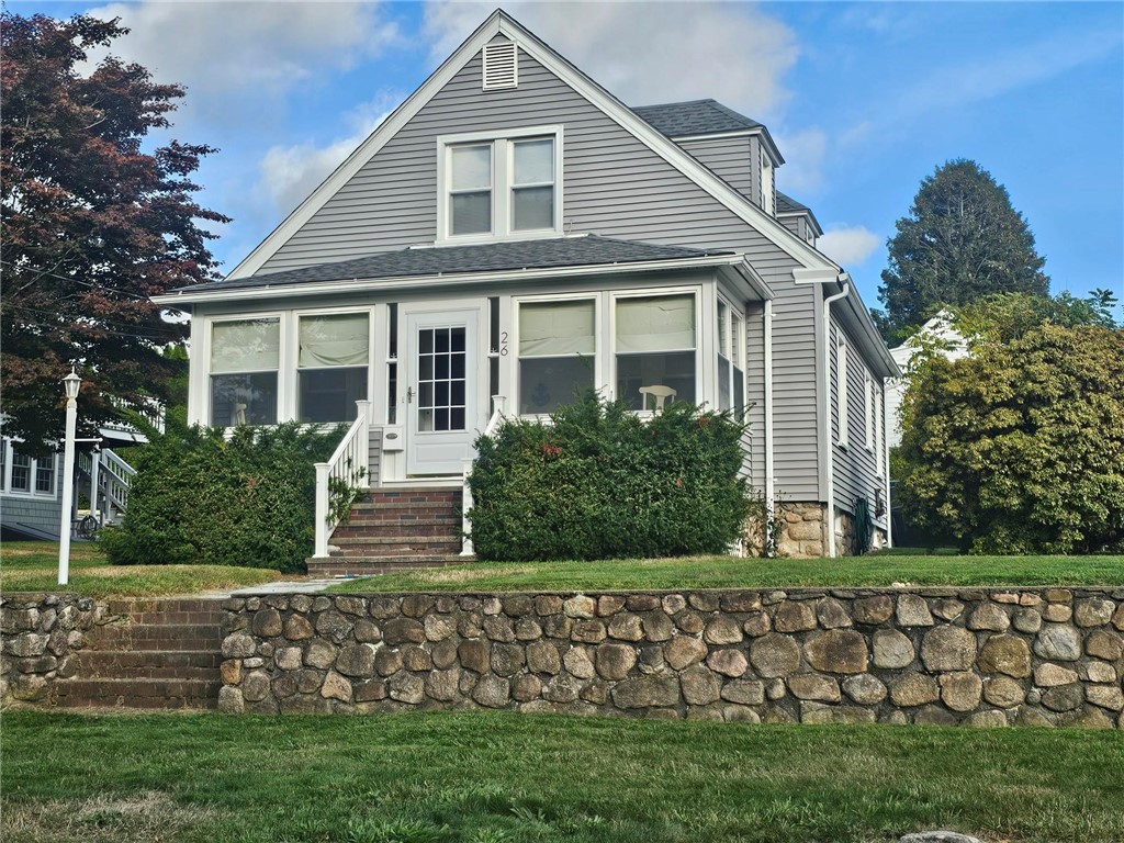 26 Westminster Street Westerly, RI 02891 - Photo 2 of 30
