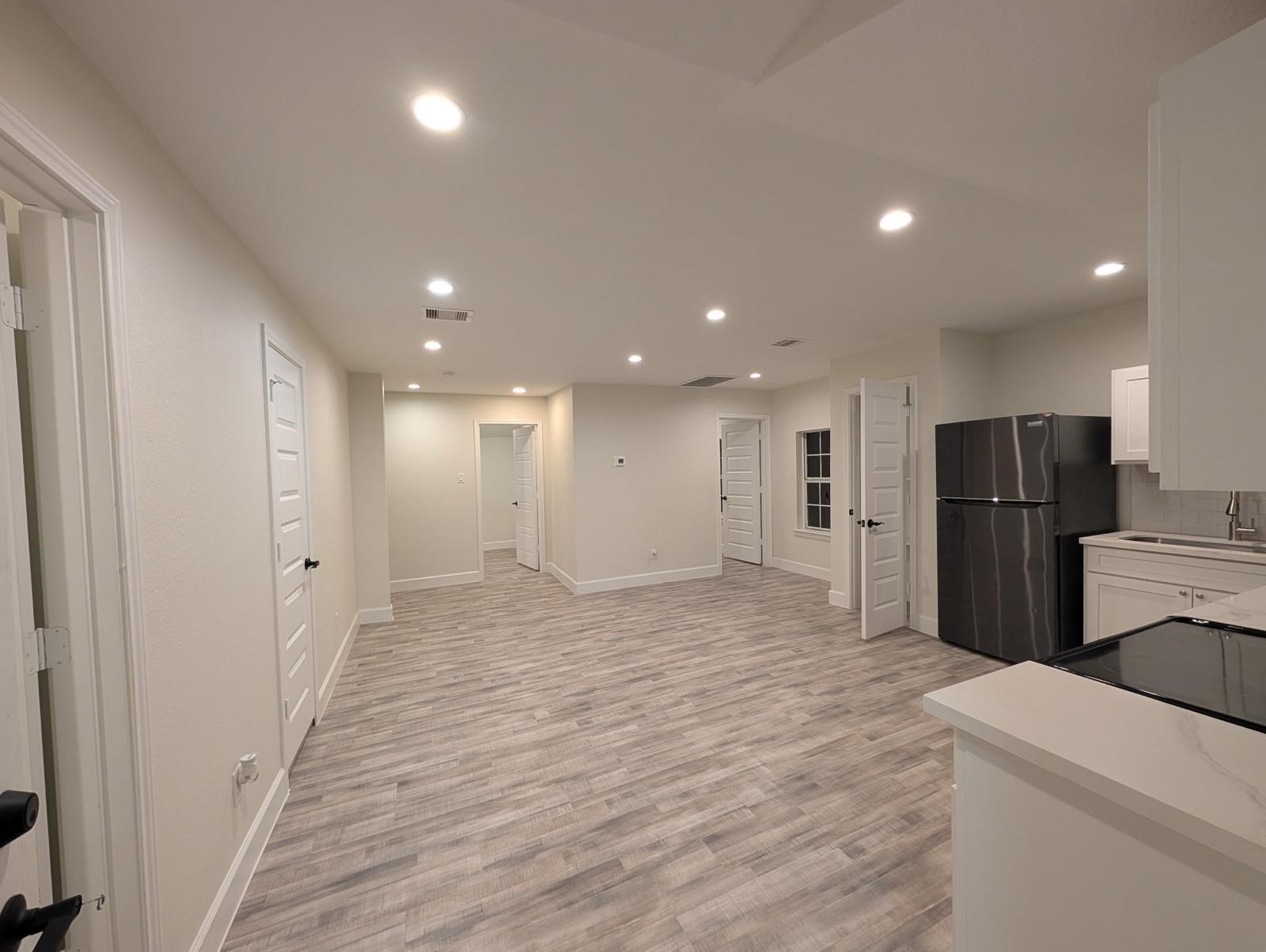 7212 Corpus Christi Street, Unit B Houston, TX 77020 - Photo 4 of 12