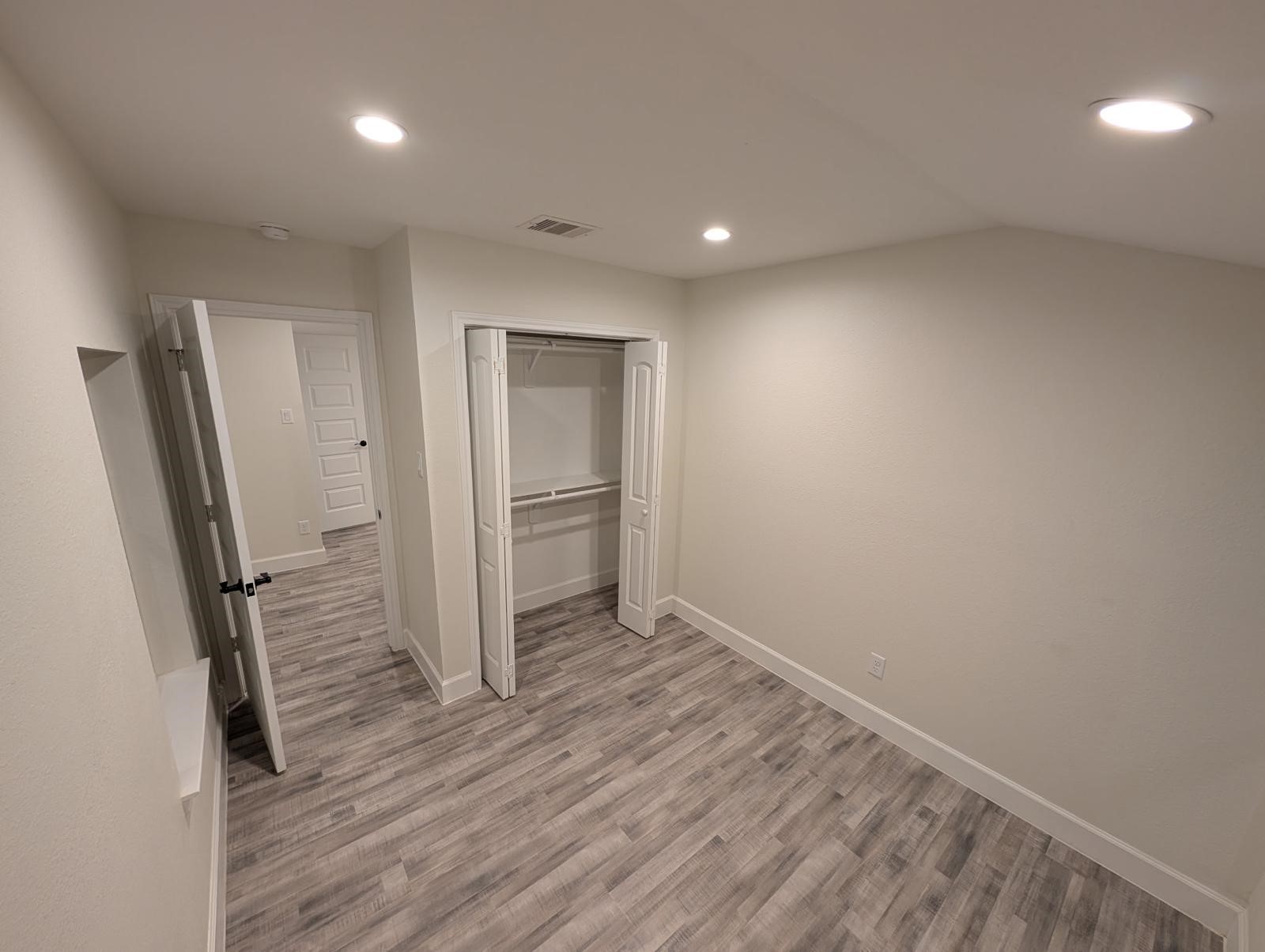 7212 Corpus Christi Street, Unit B Houston, TX 77020 - Photo 9 of 12