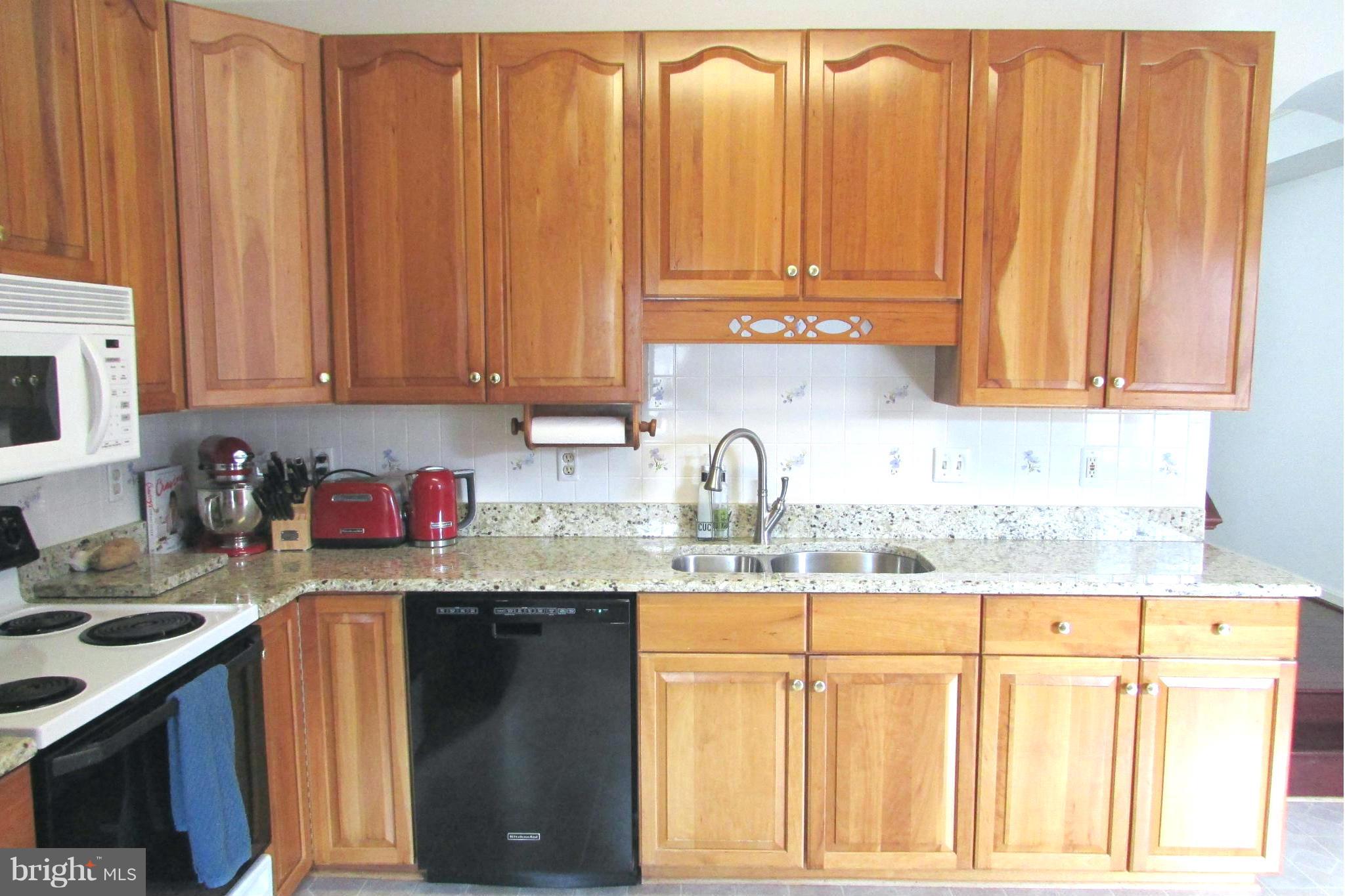 2443 Rippling Brook Road Frederick, MD 21701 - Photo 14 of 30 Kitchen