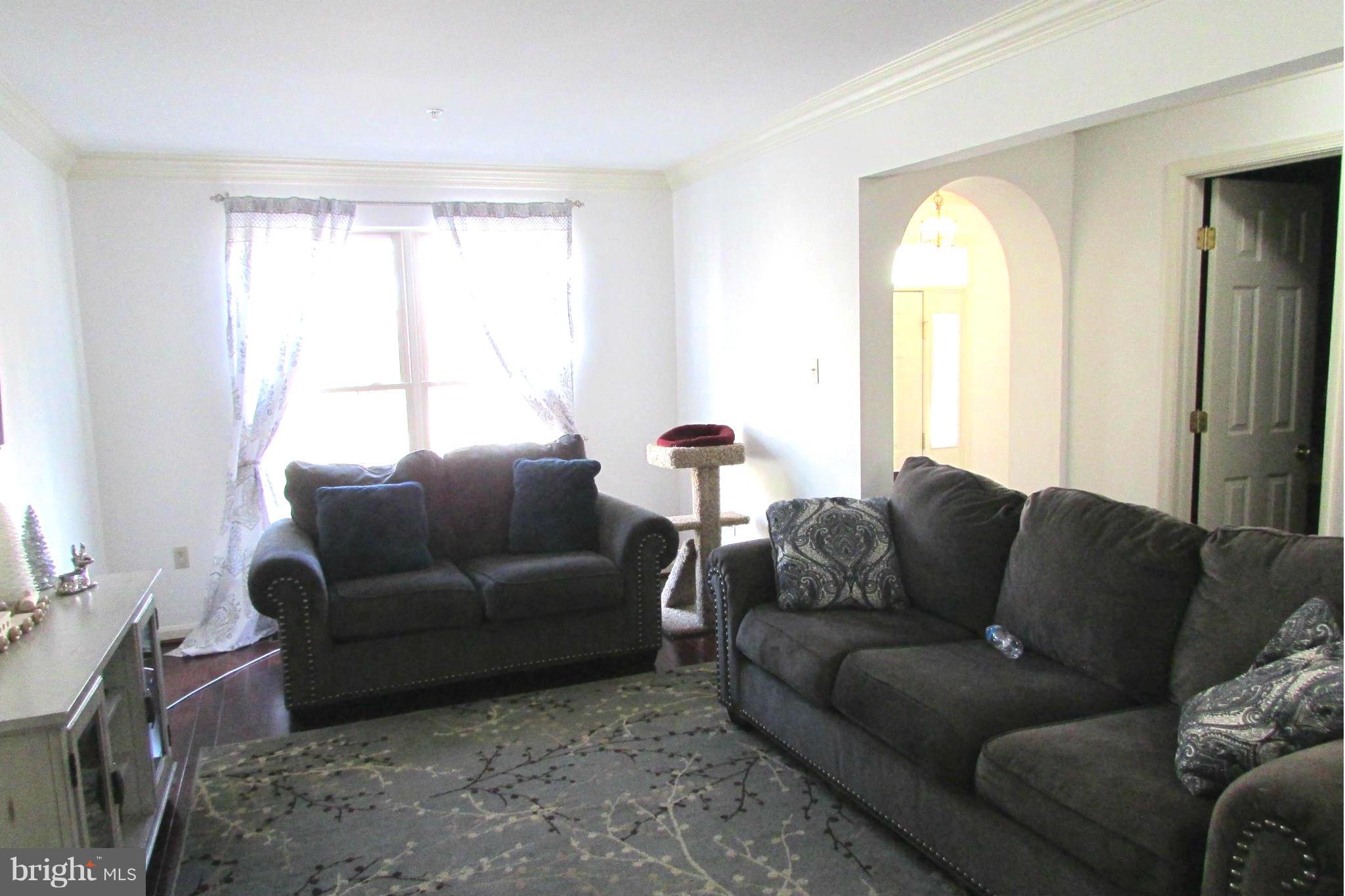 2443 Rippling Brook Road Frederick, MD 21701 - Photo 7 of 30 Living Room
