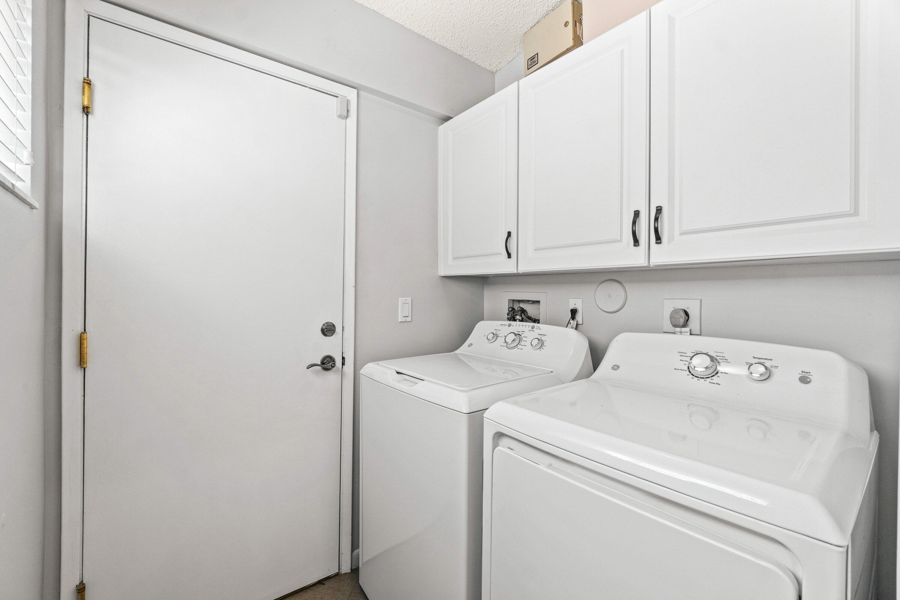 6079 Millington Way Delray Beach, FL 33484 - Photo 11 of 38 Laundry