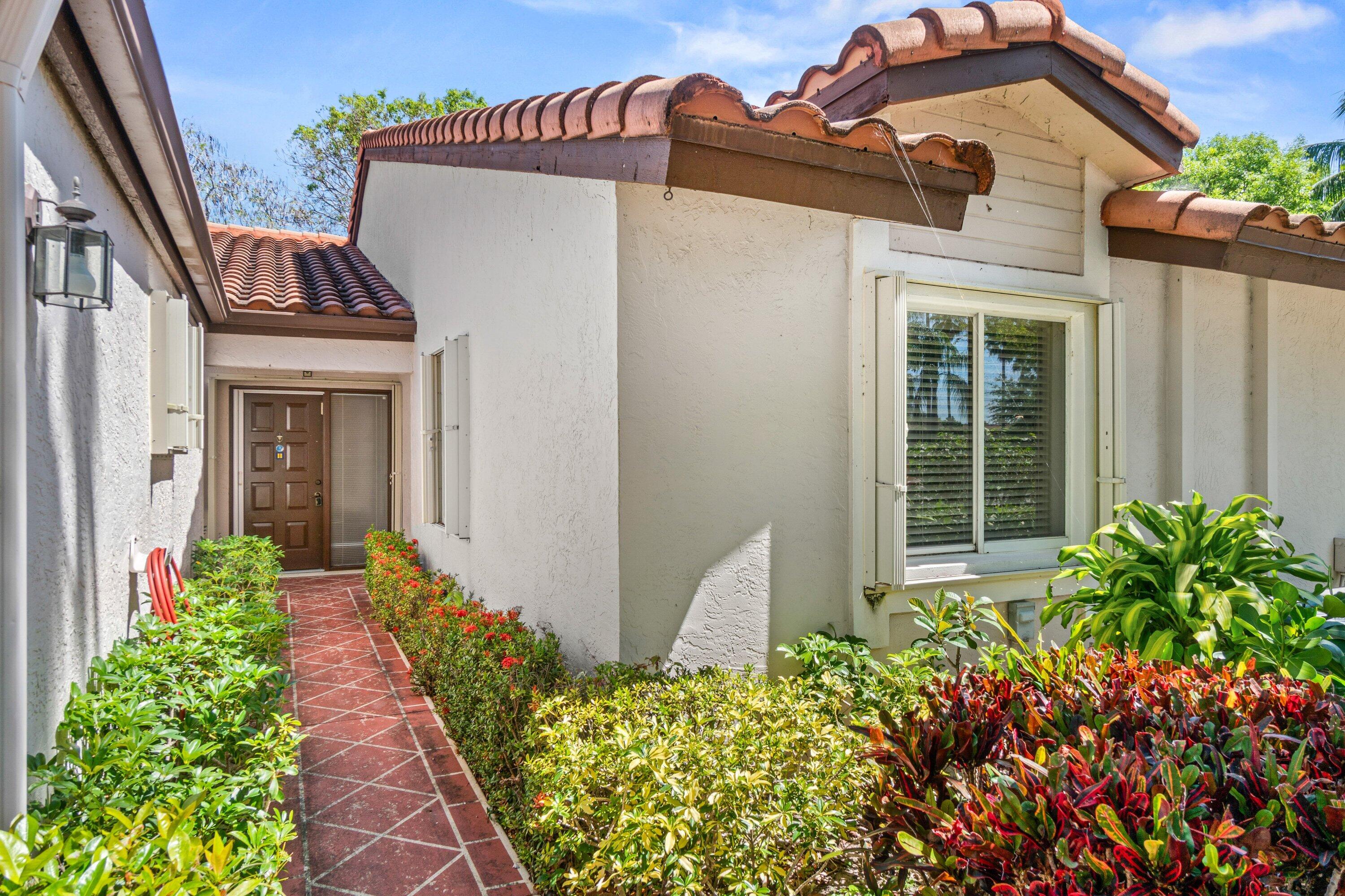6079 Millington Way Delray Beach, FL 33484 - Photo 3 of 38 Front Walkway