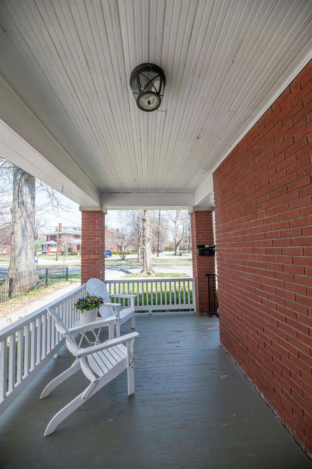 1012 Fincastle Road Lexington, KY 40502 - Photo 5 of 51 Listing Photo