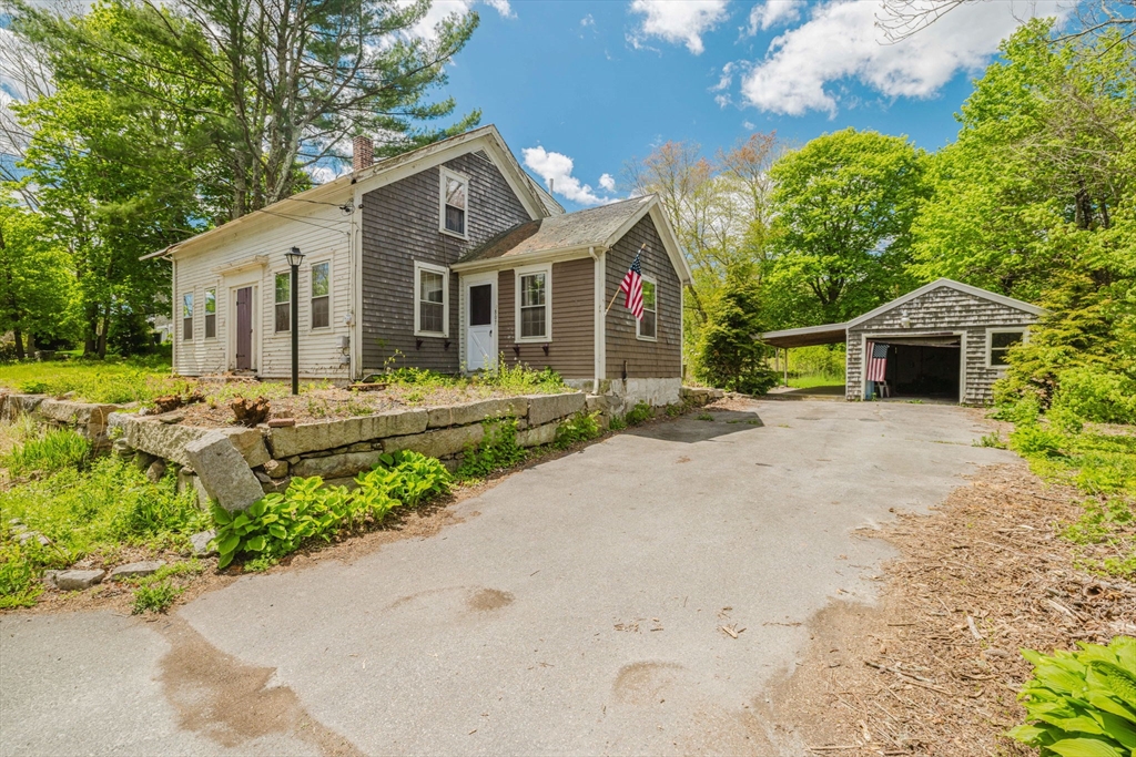 807 Gifford Road Westport, MA 02790 - Photo 16 of 42 Gallery Image 16