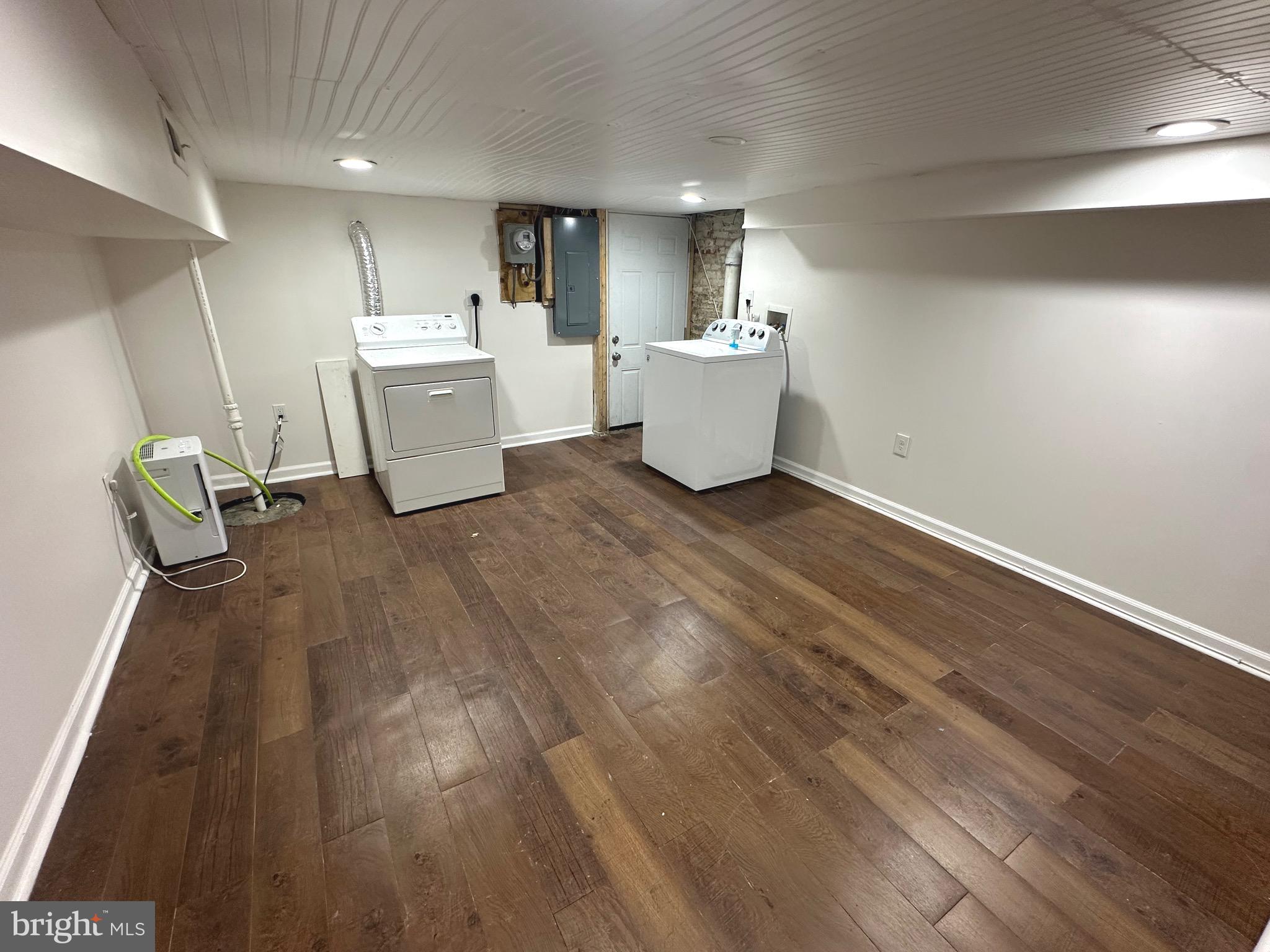 429 Yale Avenue Baltimore, MD 21229 - Photo 29 of 33 Landry Area