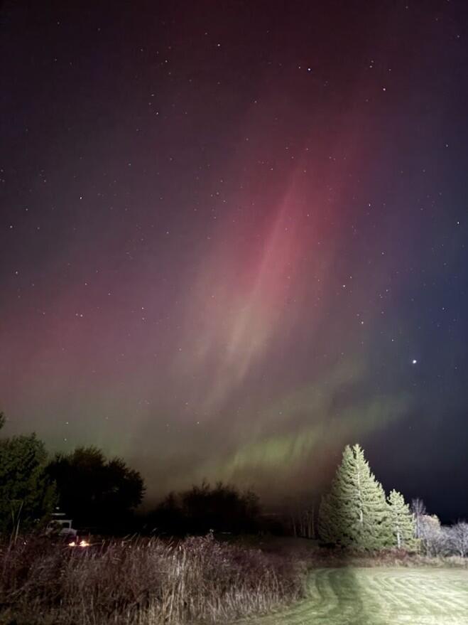 1270 Lake Shore Road Grafton, WI 53024 - Photo 87 of 99 Northern Lights from Your Backyard!