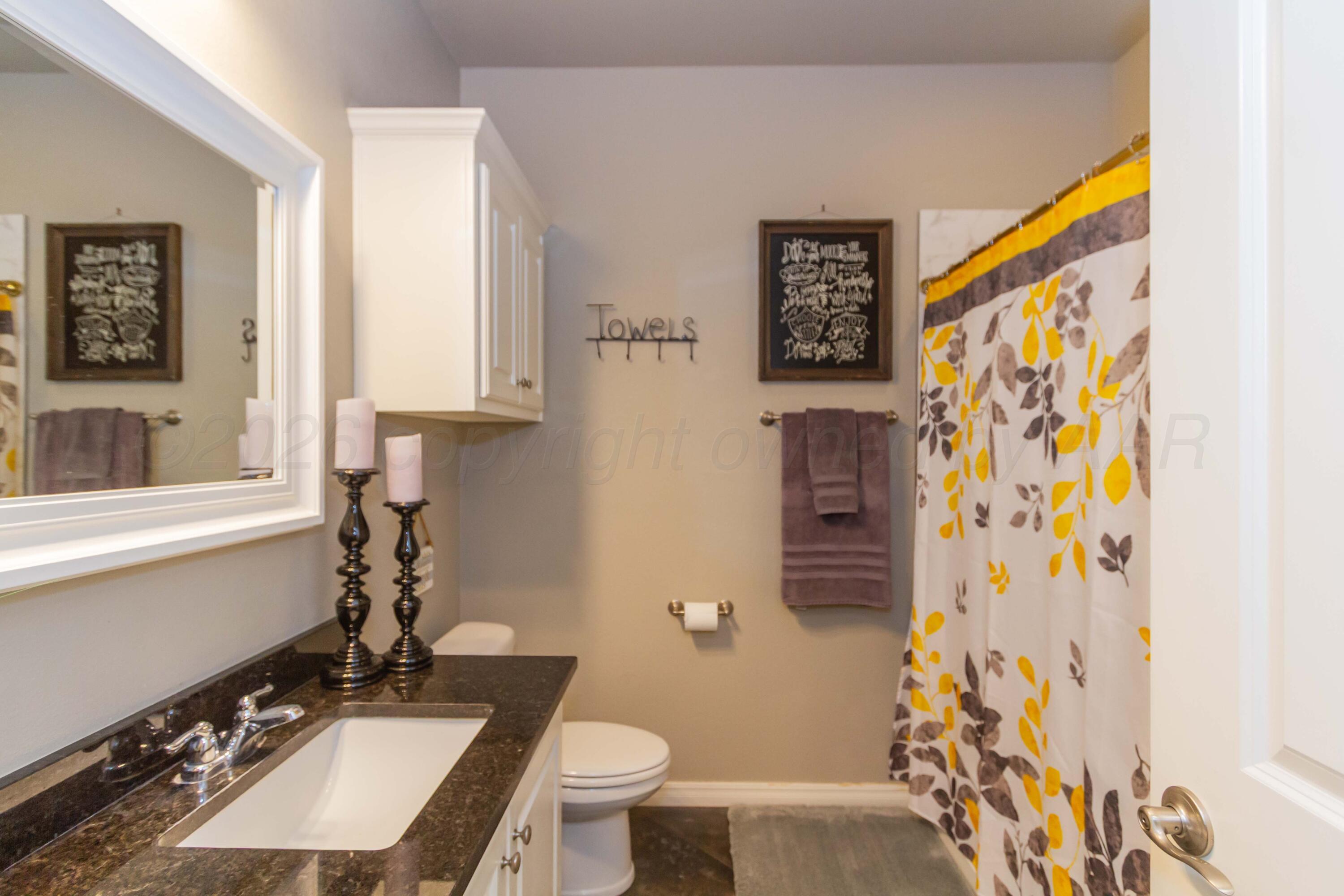 9921 Will Avenue Amarillo, TX 79119 - Photo 23 of 38 BATHROOM 2 VIEW 2