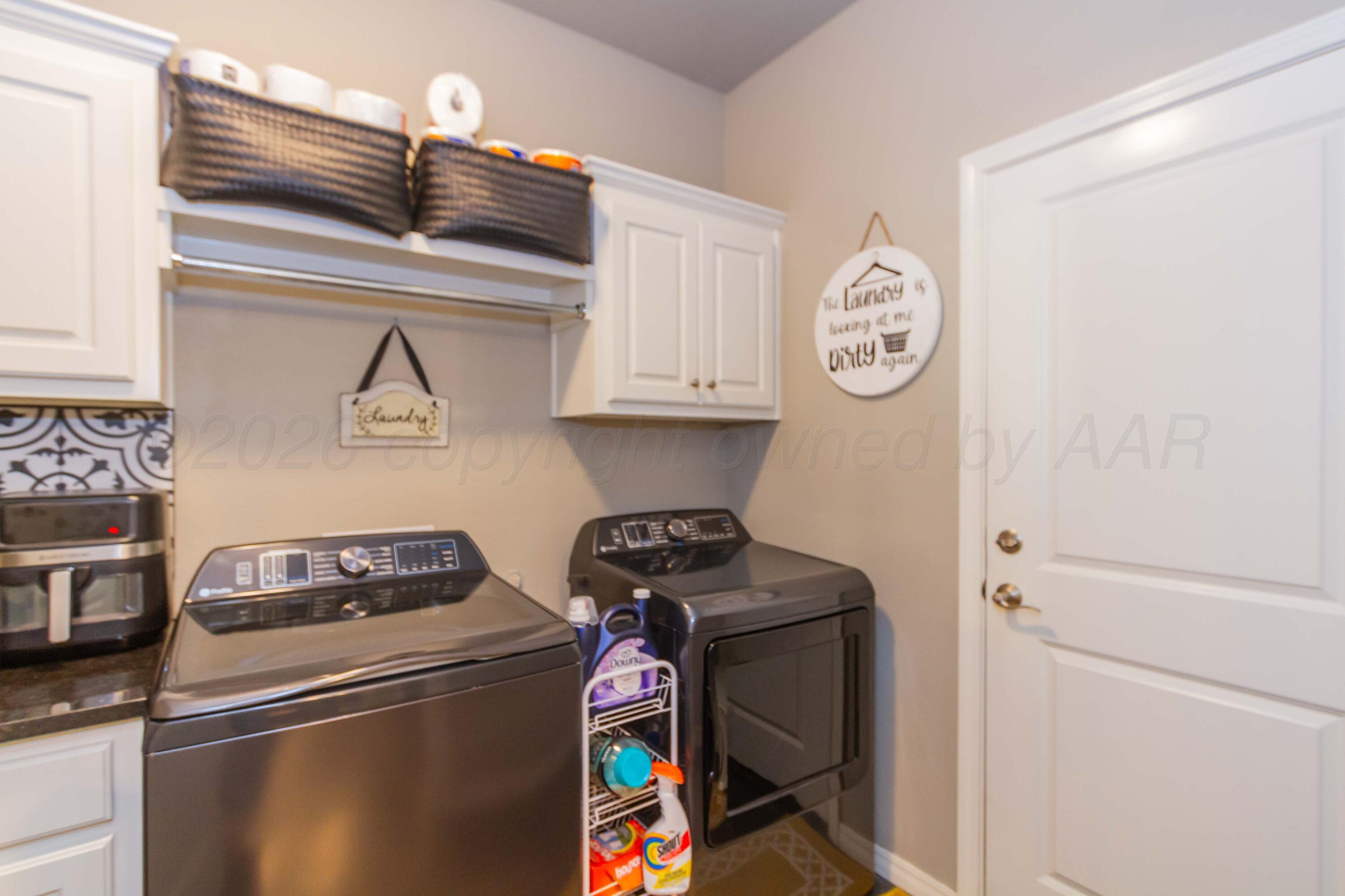 9921 Will Avenue Amarillo, TX 79119 - Photo 30 of 38 UTILITY VIEW 2