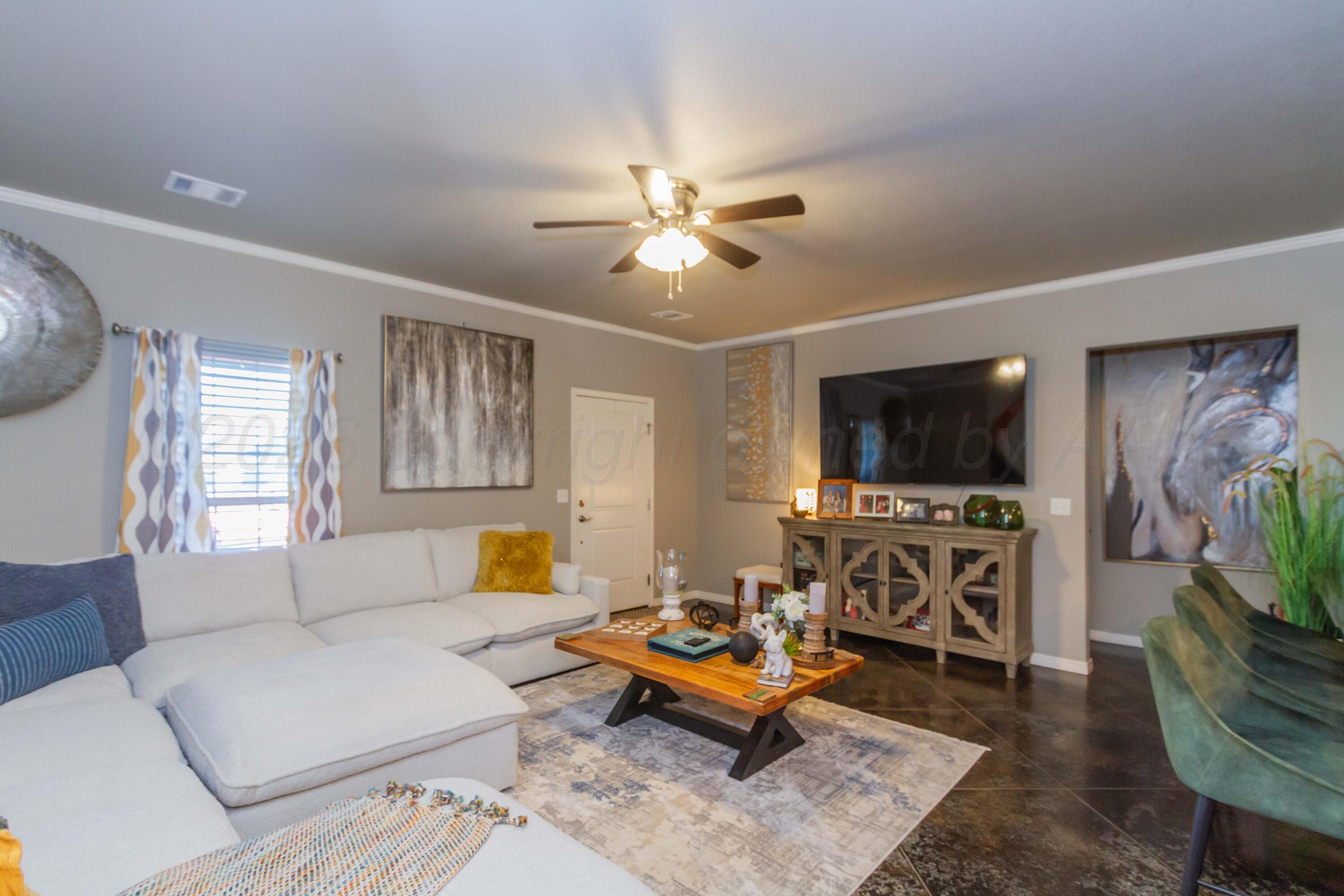9921 Will Avenue Amarillo, TX 79119 - Photo 5 of 38 LIVING ROOM VIEW 2
