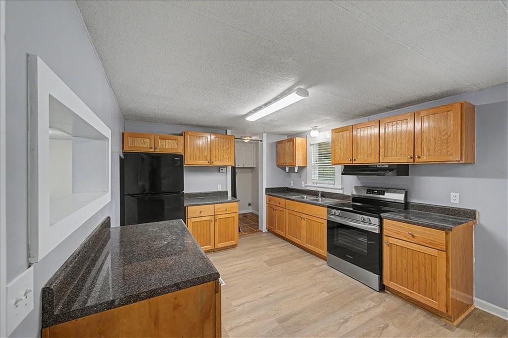 130 1st Street Calhoun, GA 30701 - Photo 14 of 42