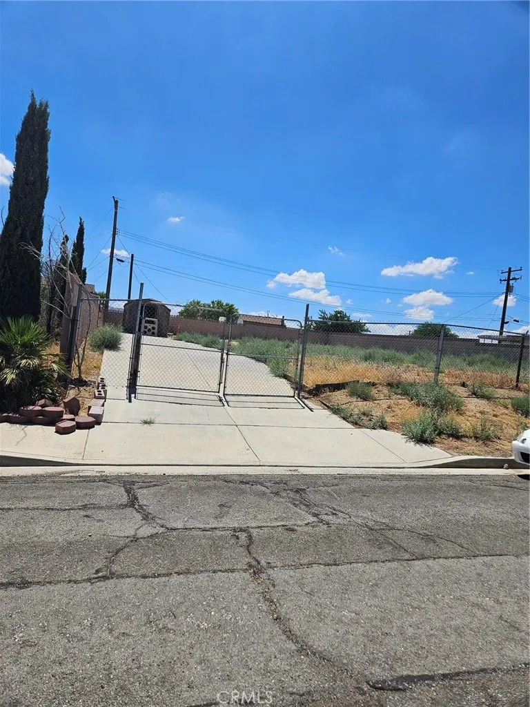 0 Carla Mojave, CA 93501 - Photo 2 of 7