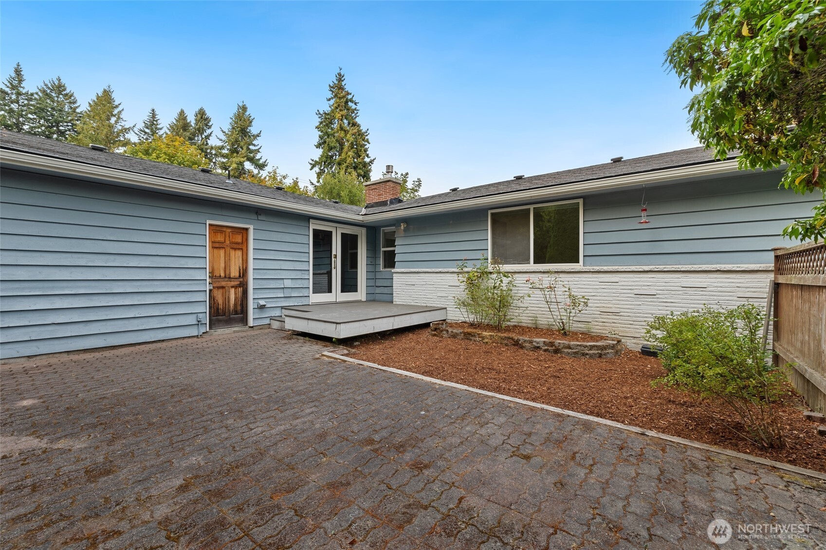 9526 234th Street Southwest Edmonds, WA 98020 - Photo 18 of 22