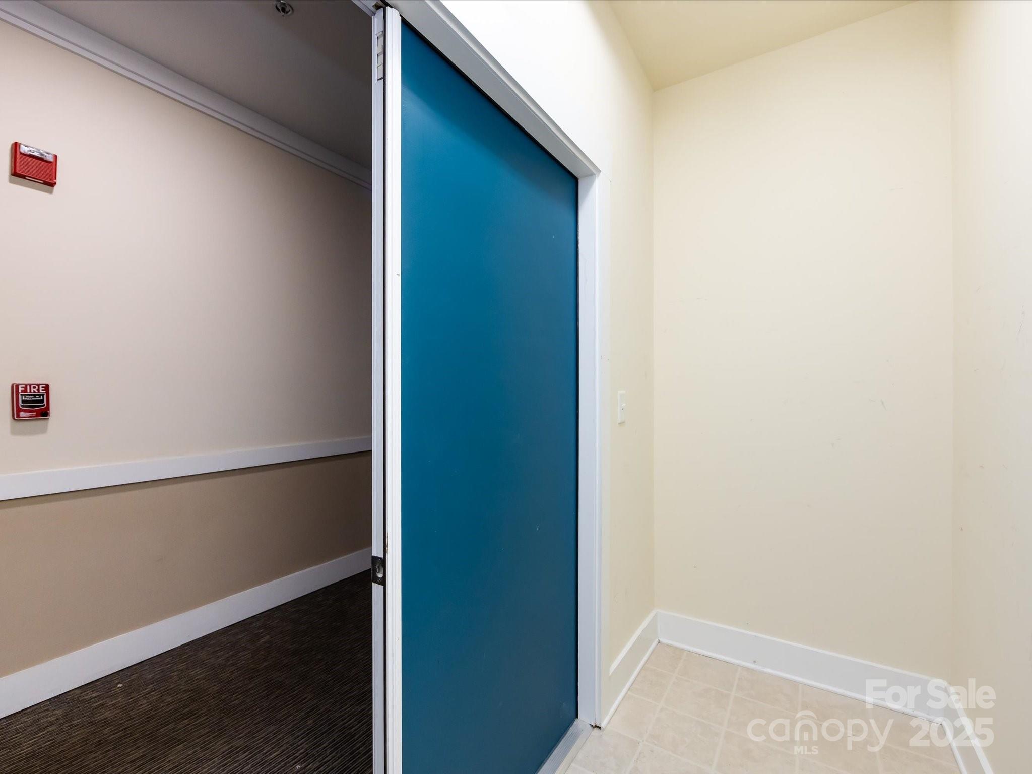 1000 East Woodlawn Road, Unit 216 Charlotte, NC 28209 - Photo 29 of 32 a view of closet