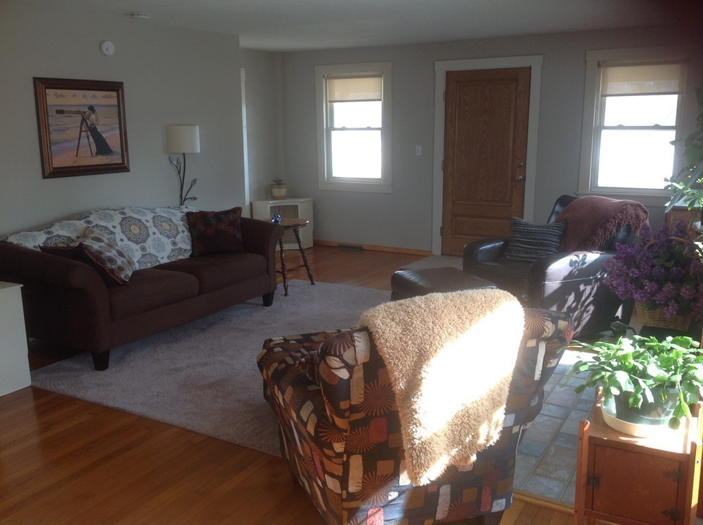 921 River Road Agawam, MA 01001 - Photo 10 of 26 Gallery Image 10