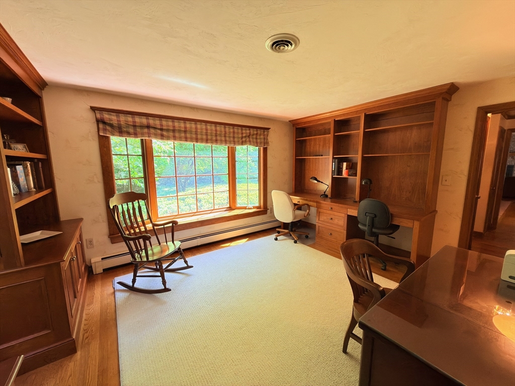 19 Bubbling Brook Road Walpole, MA 02081 - Photo 10 of 32