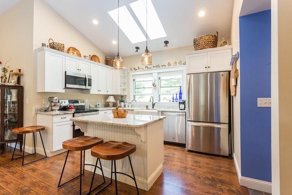 419 Haley Road, Unit A Kittery, ME 03905 - Photo 10 of 35 Gleaming stainless steel appliances...
