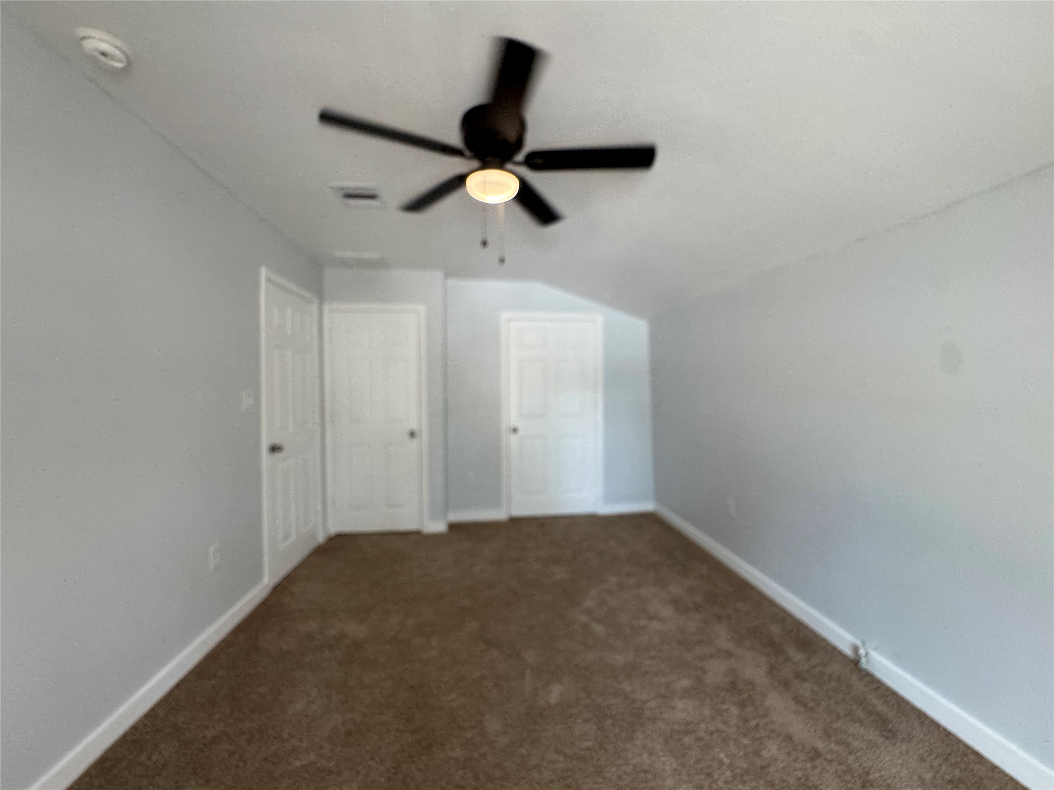 10437 Barnham Street Houston, TX 77016 - Photo 7 of 16