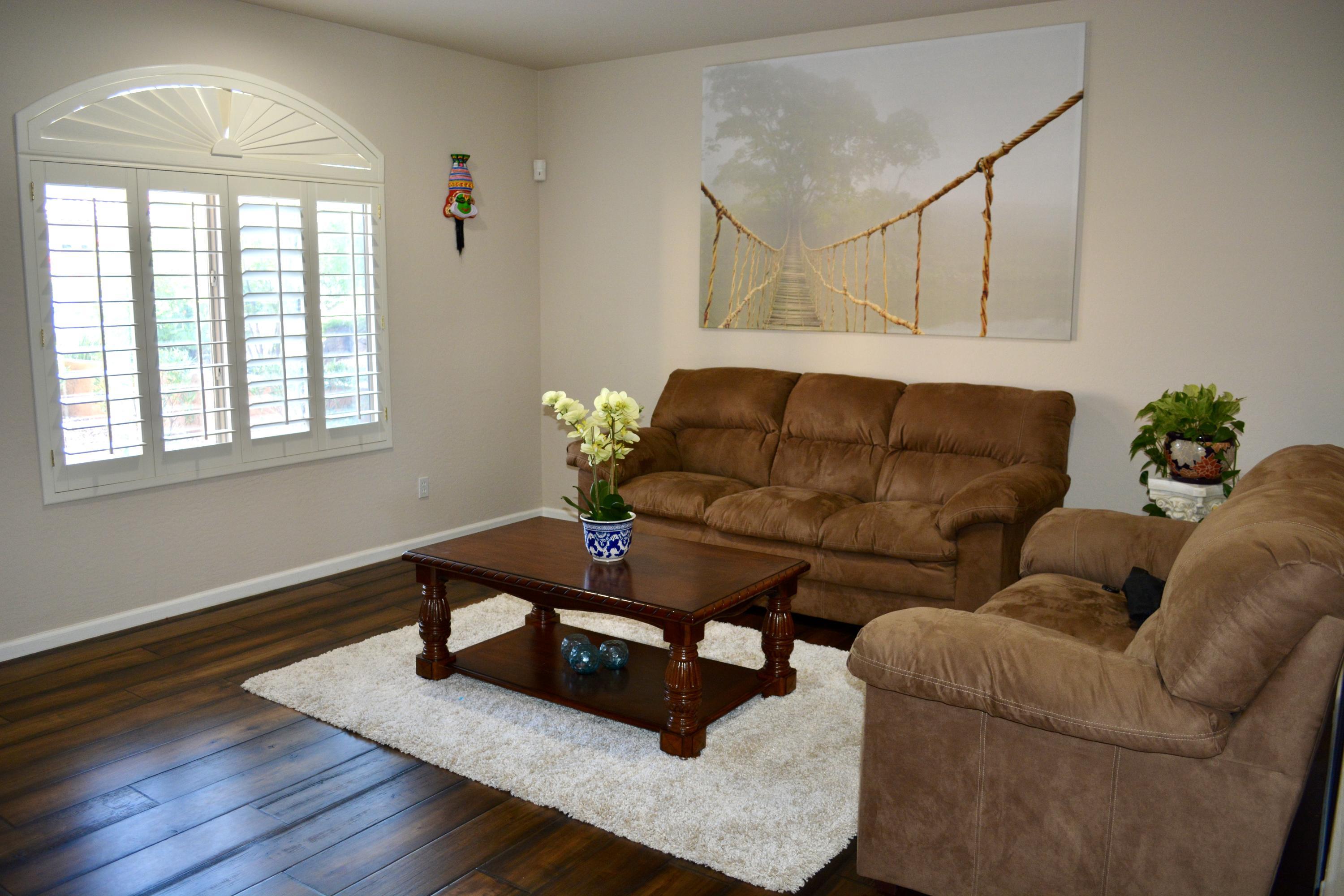 2131 West Red Range Way Phoenix, AZ 85085 - Photo 4 of 25 Family room