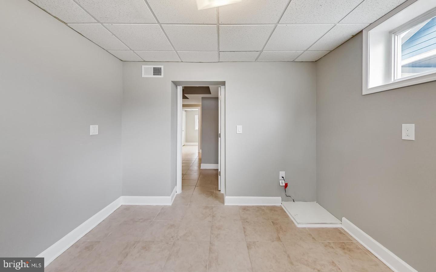 5923 Berwyn Road College Park, MD 20740 - Photo 30 of 51 a view of a livingroom with an empty space and window