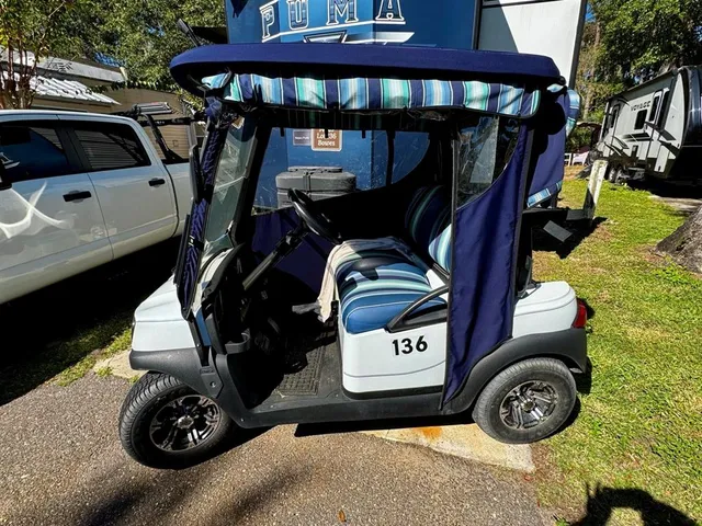 a view of a car garage