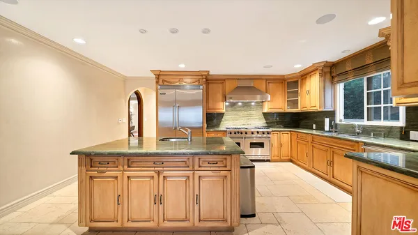 $16,000 | 6138 Maryland Drive, Los Angeles, CA 90048