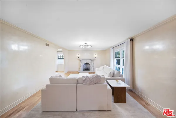 $16,000 | 6138 Maryland Drive, Los Angeles, CA 90048
