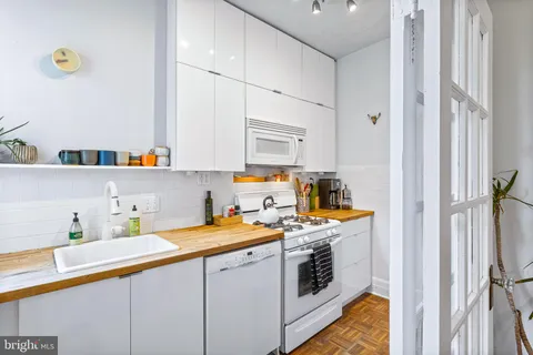 $435,000 | 1734 P Street Northwest, Unit 53, Washington, DC 20036