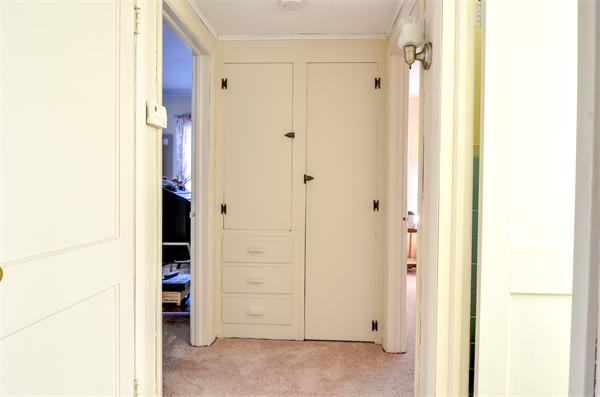 8 Braemore Road Natick, MA 01760 - Photo 10 of 16 Gallery Image 10