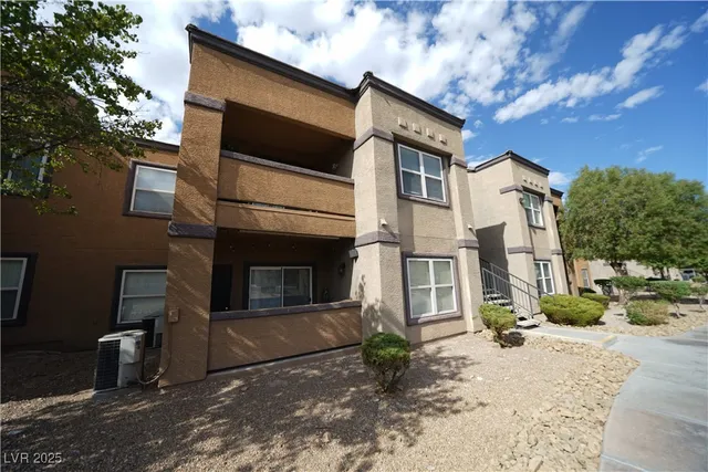 $229,900 | 6650 West Warm Springs Road, Unit 1120, Las Vegas, NV 89118