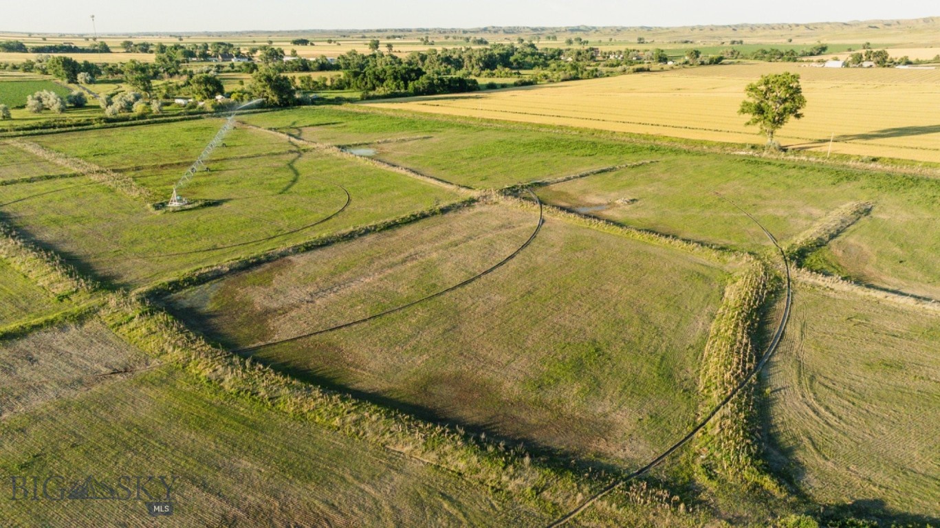 762 Carl Lind Road St. Xavier, MT 59075 - Photo 10 of 59 Gallery Image 10