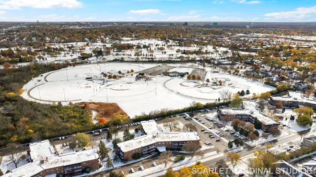 $185,000 | 1240 South Lorraine Road, Unit 2B, Wheaton, IL 60189