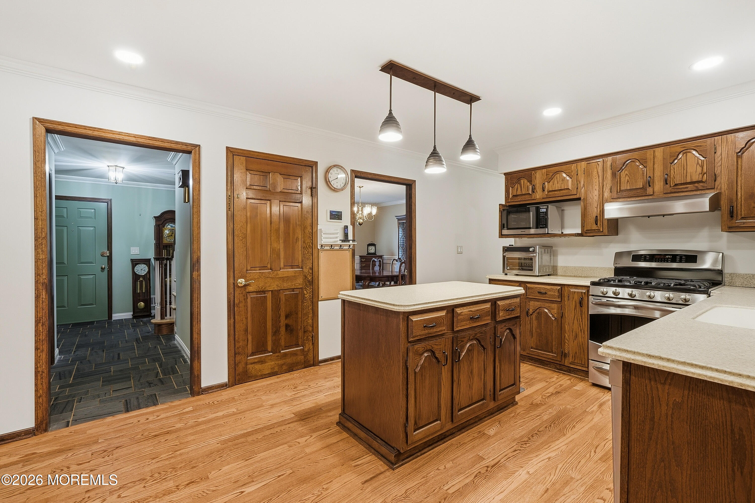 11 Raven Road Colts Neck, NJ 07722 - Photo 15 of 57 039