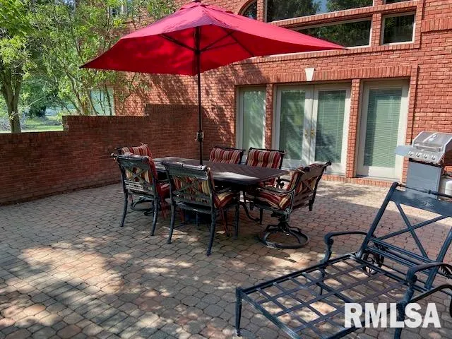 $650,000 | 12863 Bowling Alley Road, Benton, IL 62812