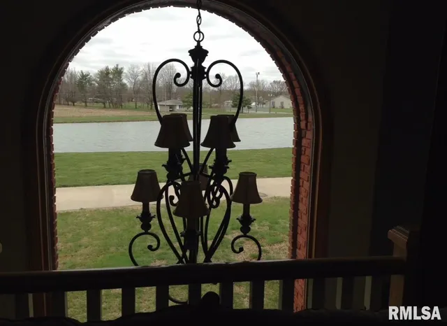 $650,000 | 12863 Bowling Alley Road, Benton, IL 62812