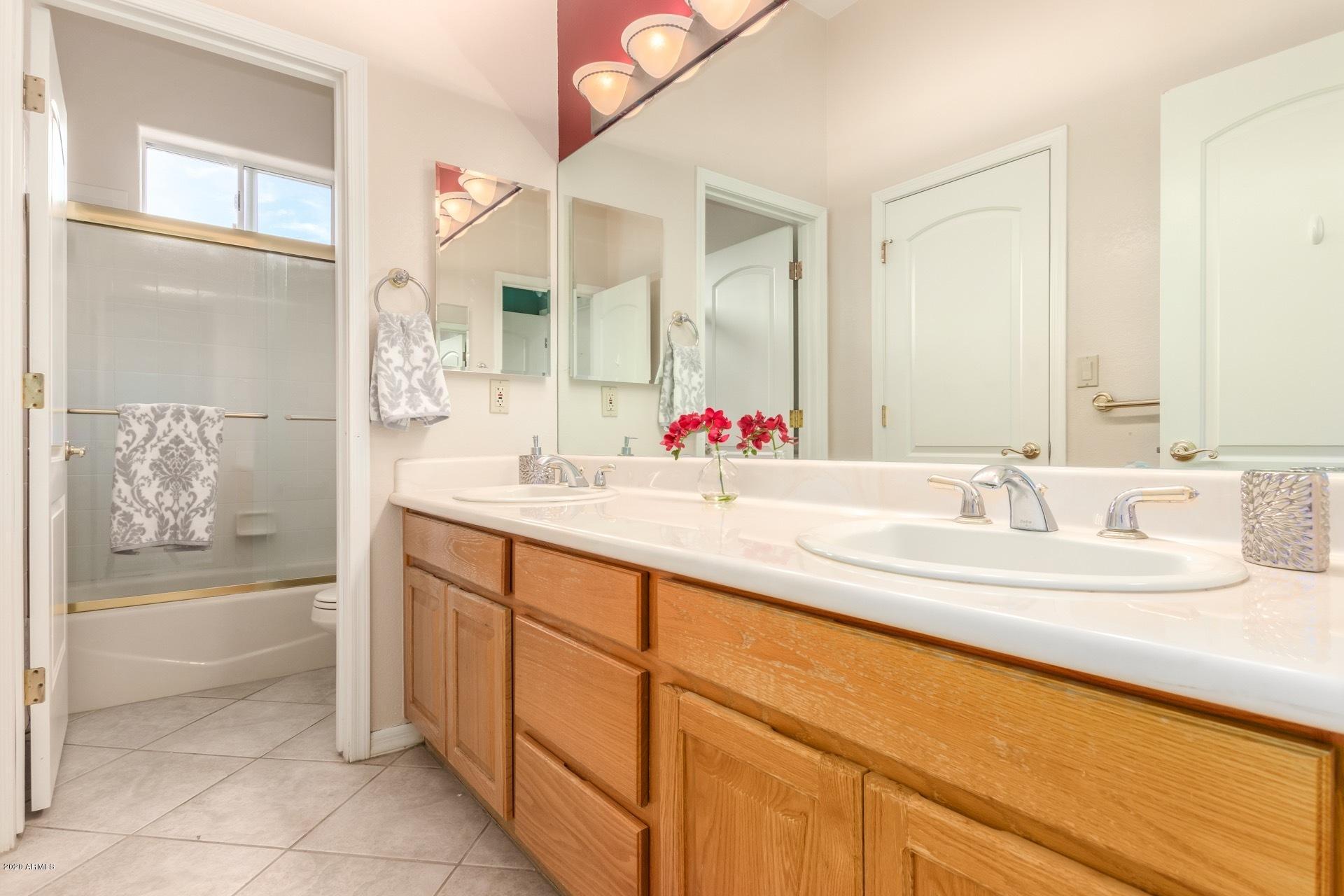 2940 West Carlise Road Phoenix, AZ 85086 - Photo 19 of 33 0026-Carlise 28
