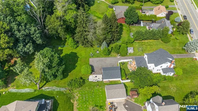 $600,000 | 178 Grove Avenue, Verona, NJ 07044